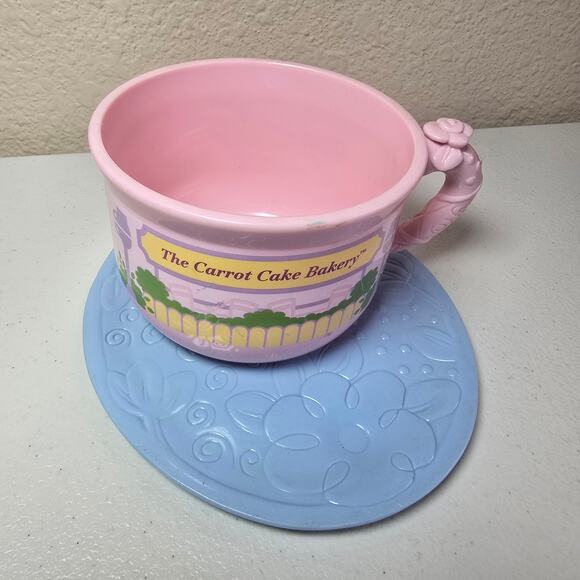 Vintage Tea Bunnies Iris Bouquet The Carrot Cake Bakery Bunny with Hat & Mug - Picture 6 of 9